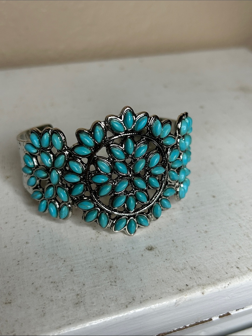 WESTERN Faux Turquoise Floral Design Cuff Bracelet